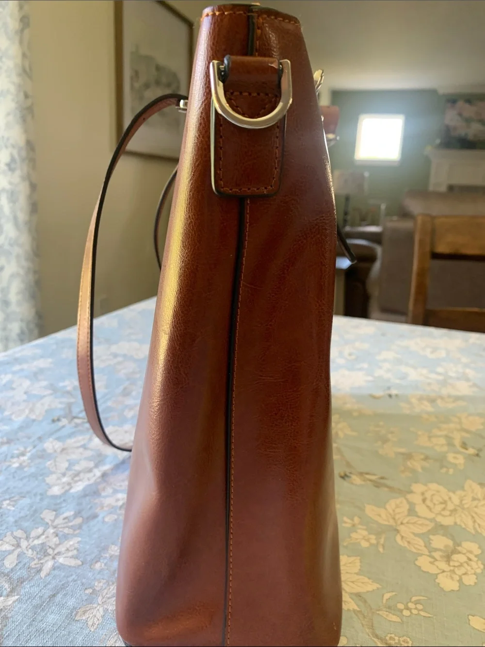 Bostonian Leather Laptop Tote - Cognac Brown.